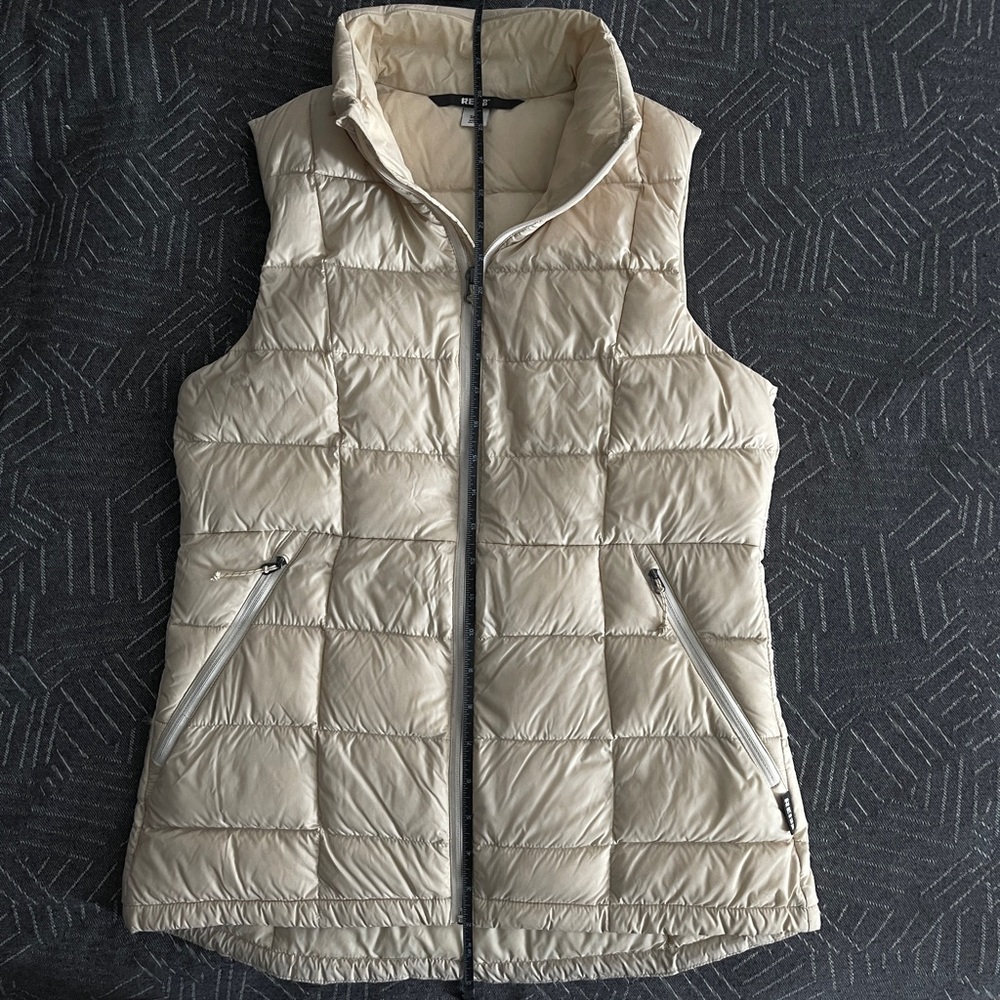 REI Women's Light Beige Quilted Puffer Vest